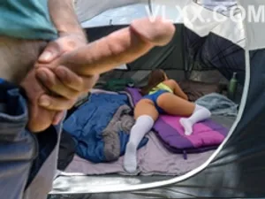 'Một cô du học sinh nào đó' quan hệ với bím tóc của cô ấy từ phía sau, đừng xuất tinh vào bên trong tôi~